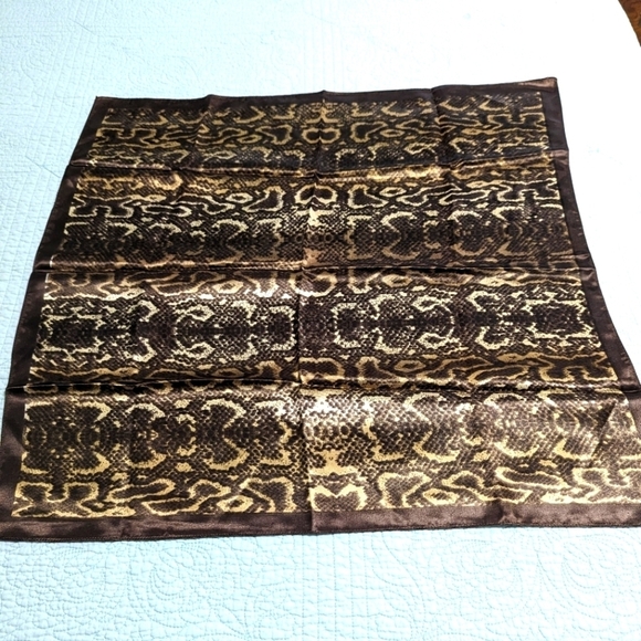 Vintage Snakeskin Animal Print Square Scarf 26" x 26-1/2" Brown, Tannish Golden - Picture 2 of 7